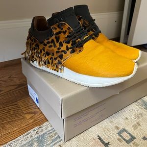 EsseTUEsse fringe sneakers